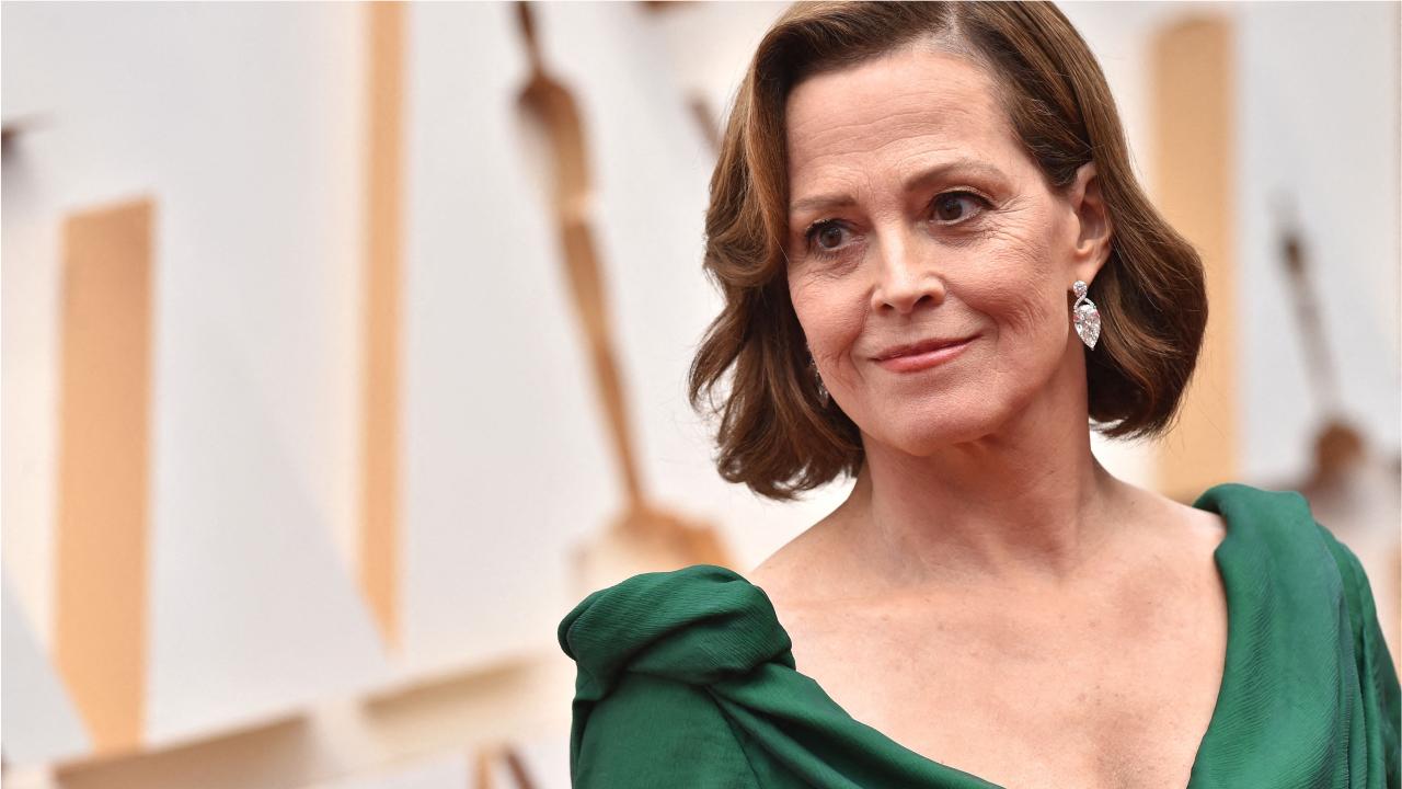 Sigourney Weaver