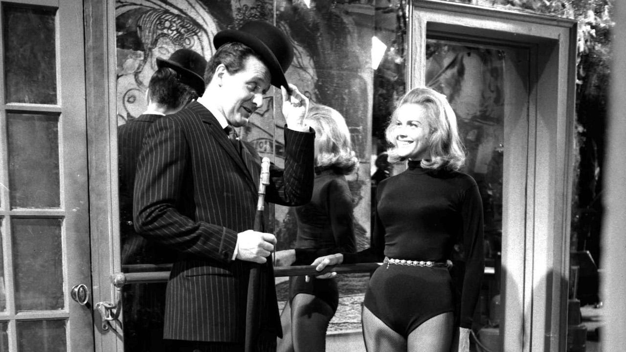 Chapeau melon et bottes de cuir saison 3 : Patrick Macnee et Honor Blackman