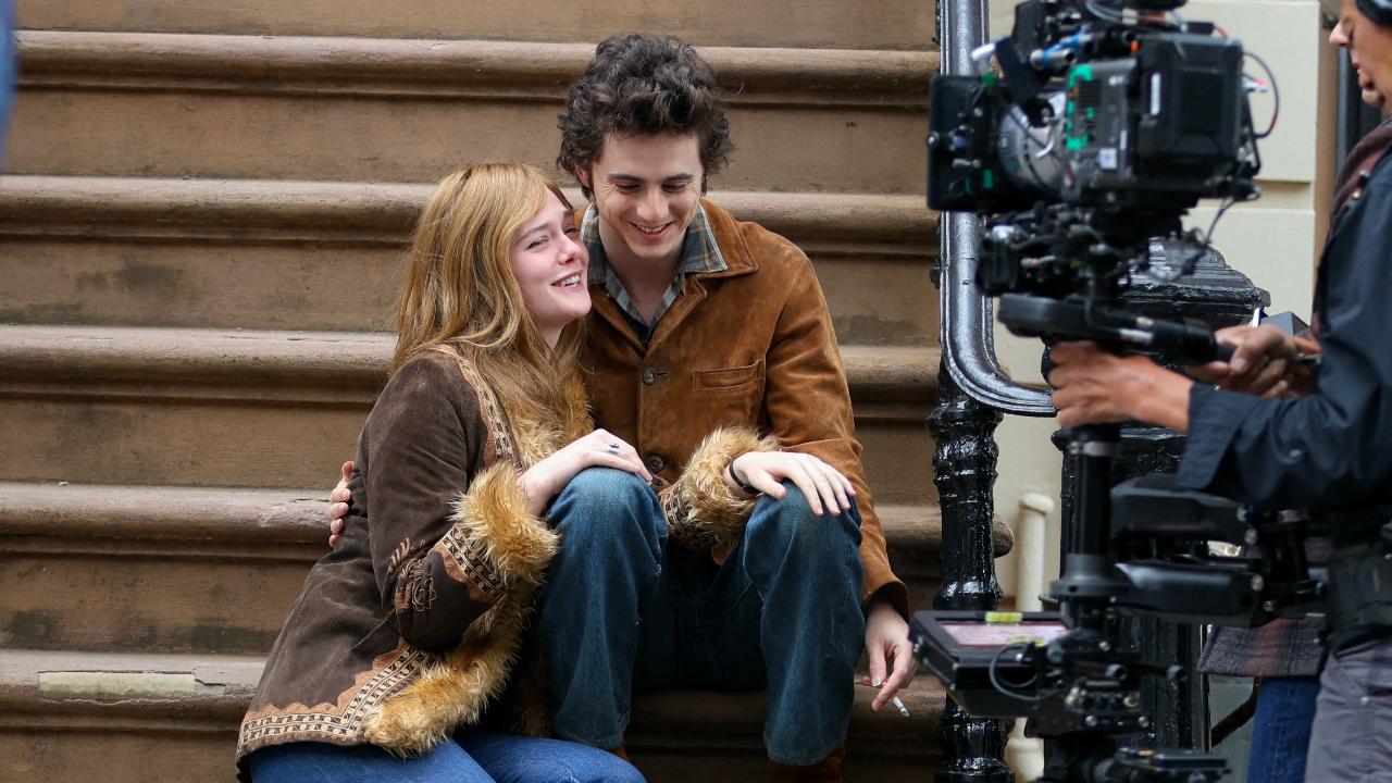 Timothée Chalamet a impressionné Elle Fanning sur le tournage du biopic de Bob Dylan