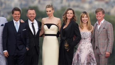 Avant-première parisienne de Mission : Impossible 6 : L'équipe était réunie devant la Tour Eiffel