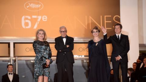 La montée des marches de Hadèle Haenel, André Téchiné, Guillaume Canet et Catherine Deneuve