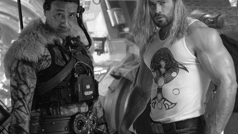 Chris Hemwsorth poste des photos de tournage de Thor Love and Thunder : 2 juin 2021