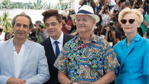 Cannes 2021 : Alexandre Desplat, Benicio Del Toro, Bill Murray et Tilda Swinton au photocall de The French Dispatch