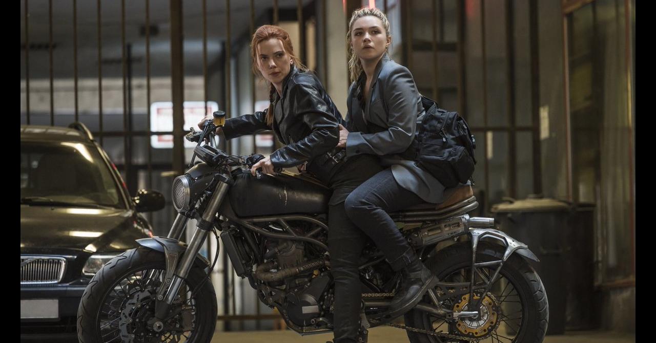 Service de presse - Scarlett Johansson (Natasha Romanof / Black Widow); Florence Pugh (Yelena Belova);