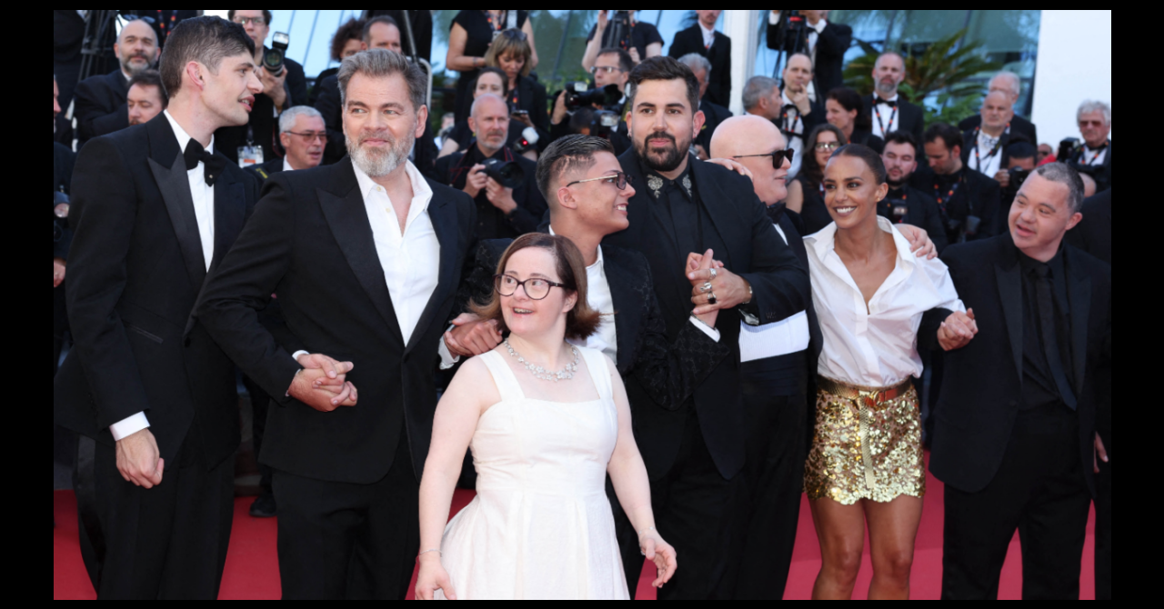 Cannes jour 9 : L'équipe d'Un p'tit truc en plus a finalement obtenu des costumes de luxe