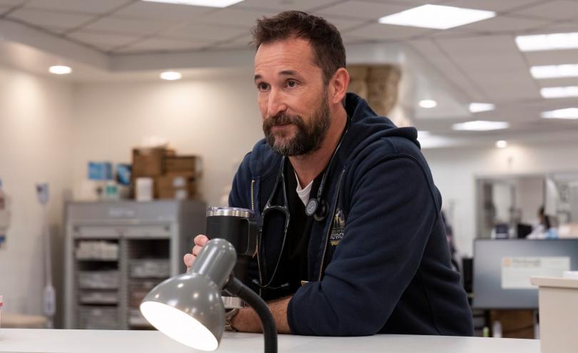 Noah Wyle de retour aux Urgences dans la nouvelle série médicale The Pitt